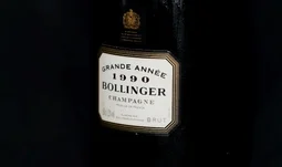 Toxic atmosphere at M&A boutique after bankers stole champagne from the fridge