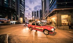 Hong Kong hedge funds hiring despite Elliott closure and jobs threat from Singapore