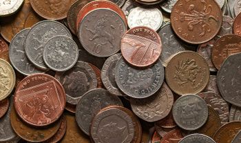 Bank of America is paying bigger bonuses and smaller salaries in London