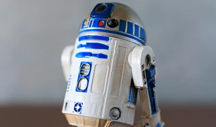 R2D2