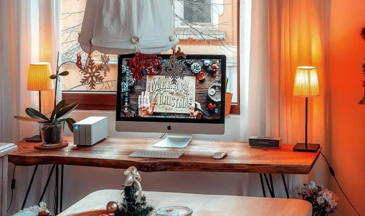 Morning Coffee: The M&A bankers planning to work through Christmas. Disappointed people at Goldman Sachs