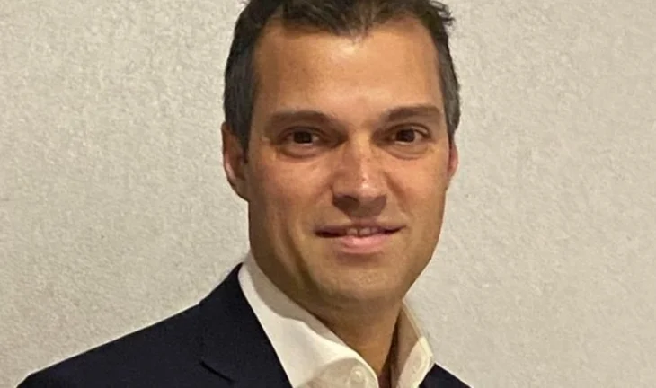 Canadian bank hires rates trading MD from rival