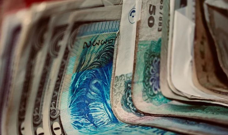 The new pay battle at banks in Hong Kong