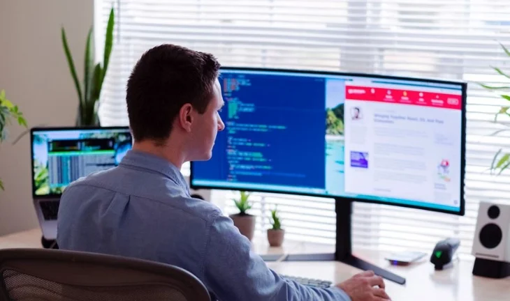 How to handle Wall Street politics when you work from home