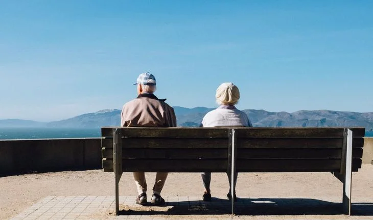 Morning Coffee: Old bankers are being paid to come out of retirement. Super smart hedge fund interns have rewritten the software