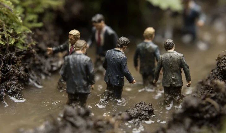 some small hedge fund managers in the mud